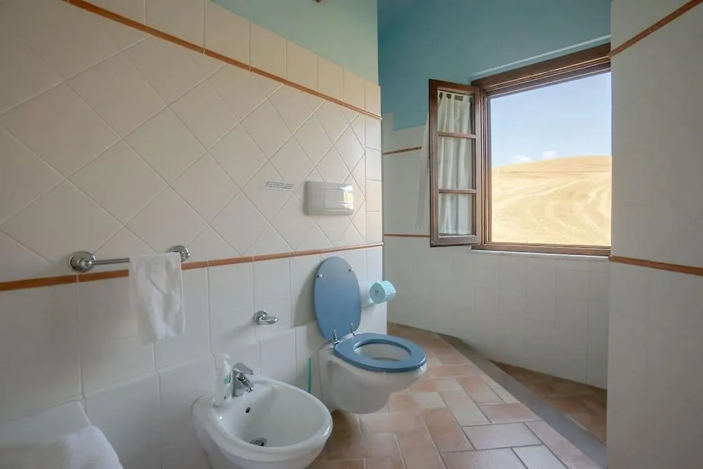 Villa Terra Di Mezzo à Volterra Italie