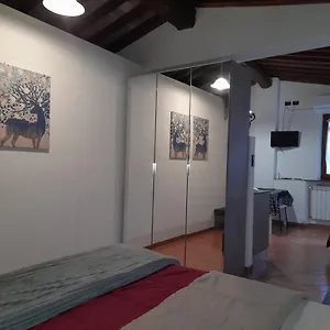 Maison d'hôtes La Casa In Giardino, Volterra